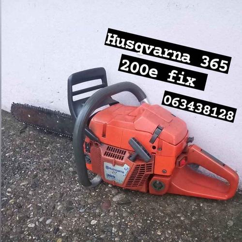 Motorna testera potpuno ispravna 
Saljem snimak kako radi .s