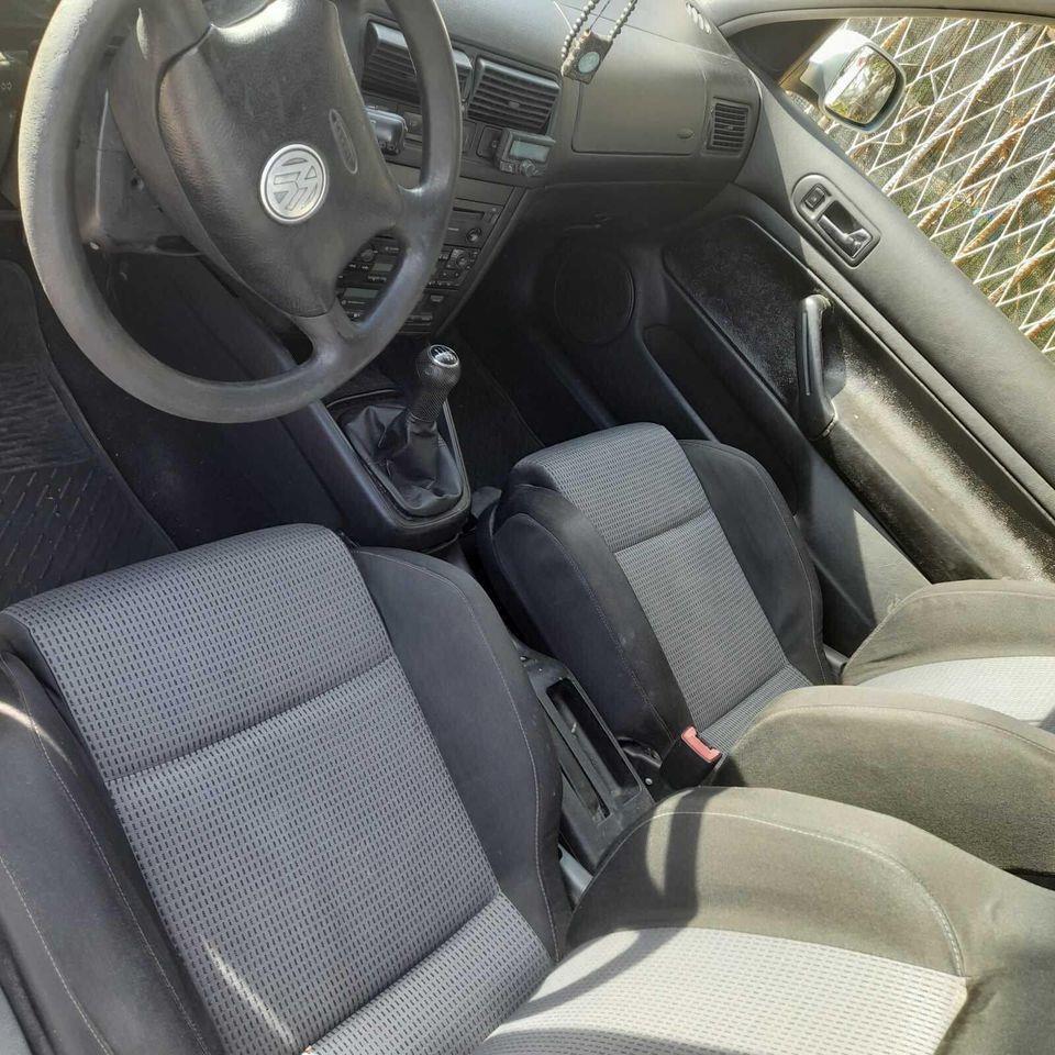 VW-GOLF-1-9-tdi-2002-god--74-kw