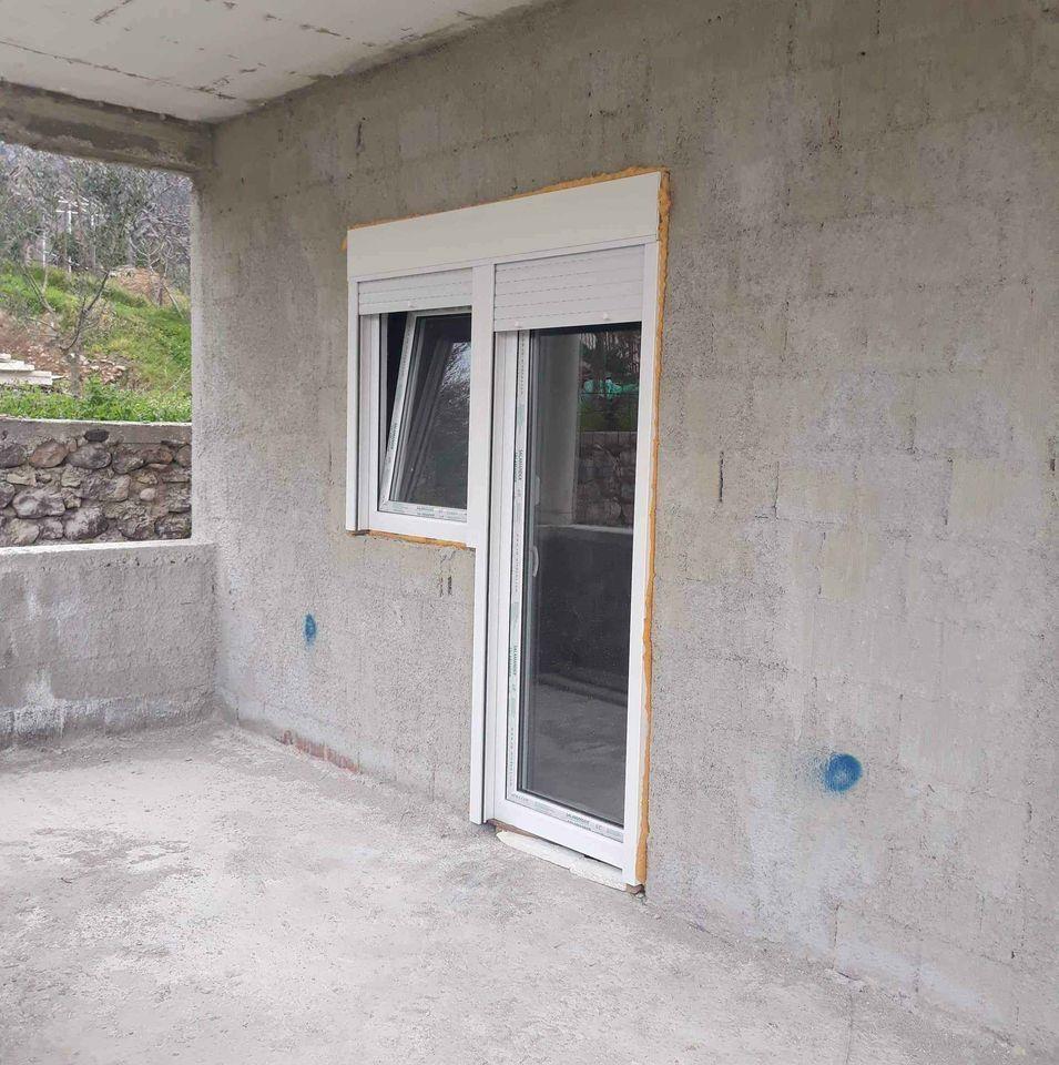 BAR--CRNAGORA-PRODAJEM-KUĆU-260KVADRATA-068313719--069942157