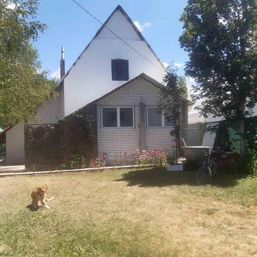 Na prodaju plac 560m2 sa vikendicom 100m2 na Verusi