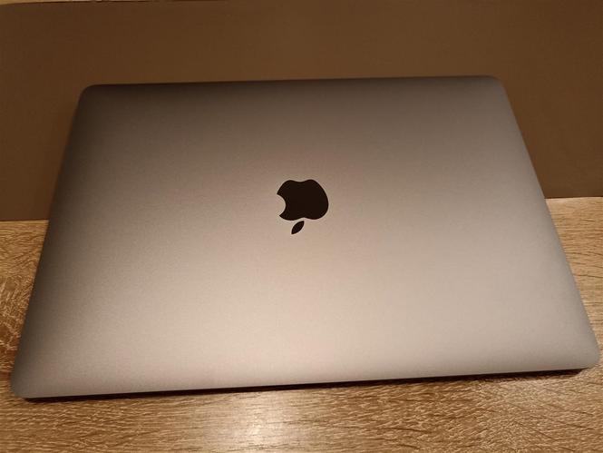 Macbook air 13" 2018