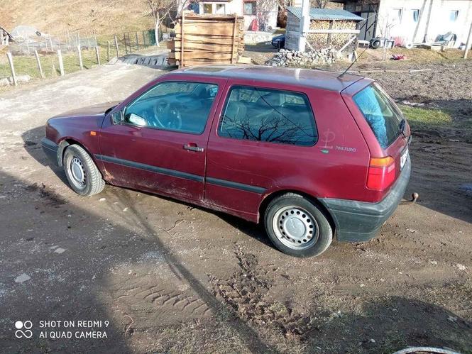 Golf 3 1.8 benz-plin