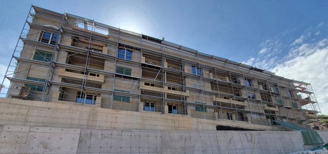 Dvosoban stan kod Mega mola, Budva