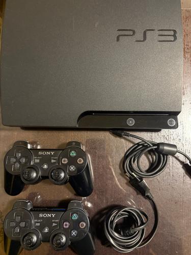 Prodajem Play Station 4