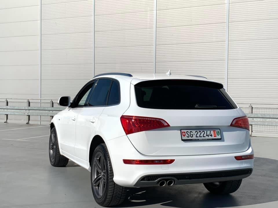 Audi-Q5-2-0Dizel--