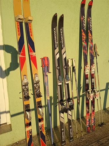 skije