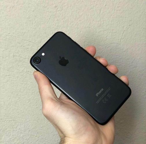 Iphone 7 128 gb ocuvan kao nov sim free