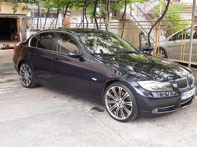Prodajem ili mijenjam 325 xi  X-drive ,2006 , 169000 garanci