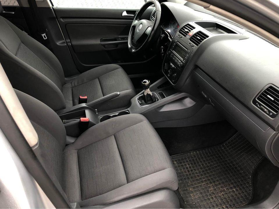Golf5---068-336-256--