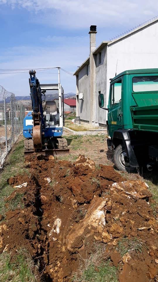 Prodaja-zemlje-rad-bagerom