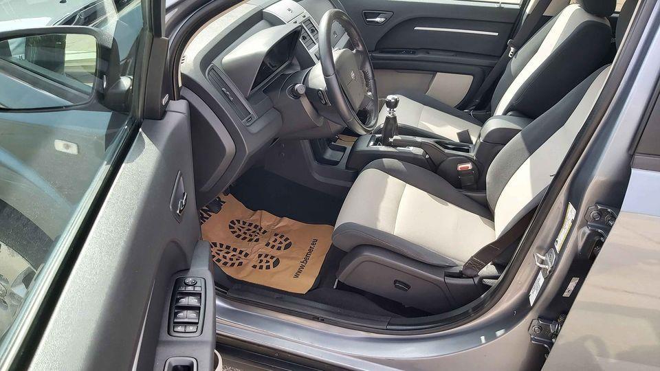 Dodge-Journey-2-0-Crd-2009-god