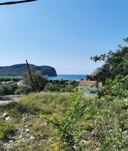 Prodaje se plac 1696m2 u Buljaricama
