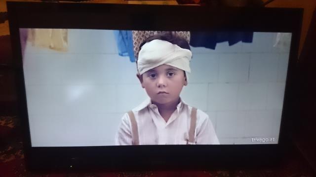 SONY BRAVIA LCD ( KDL 40EX720 )