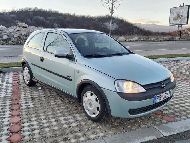 Opel - Corsa - 1.2 BENZIN "2001GOD
