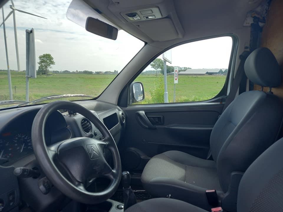 Citroën-berlingo-1-6-hdi-55-kw-2008-god