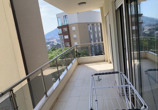 prodaja dvosoban stan Rafailovići