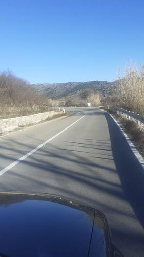 Plac 2400m2 Ulcinj magistrala u blizini Cerova na prodaju .2