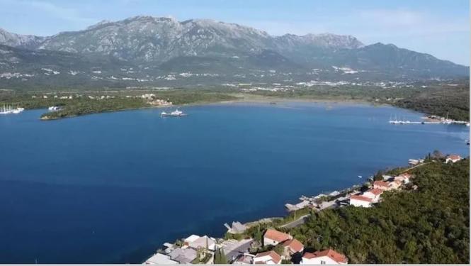 Zemljište na prodaju Radovići (Tivat)