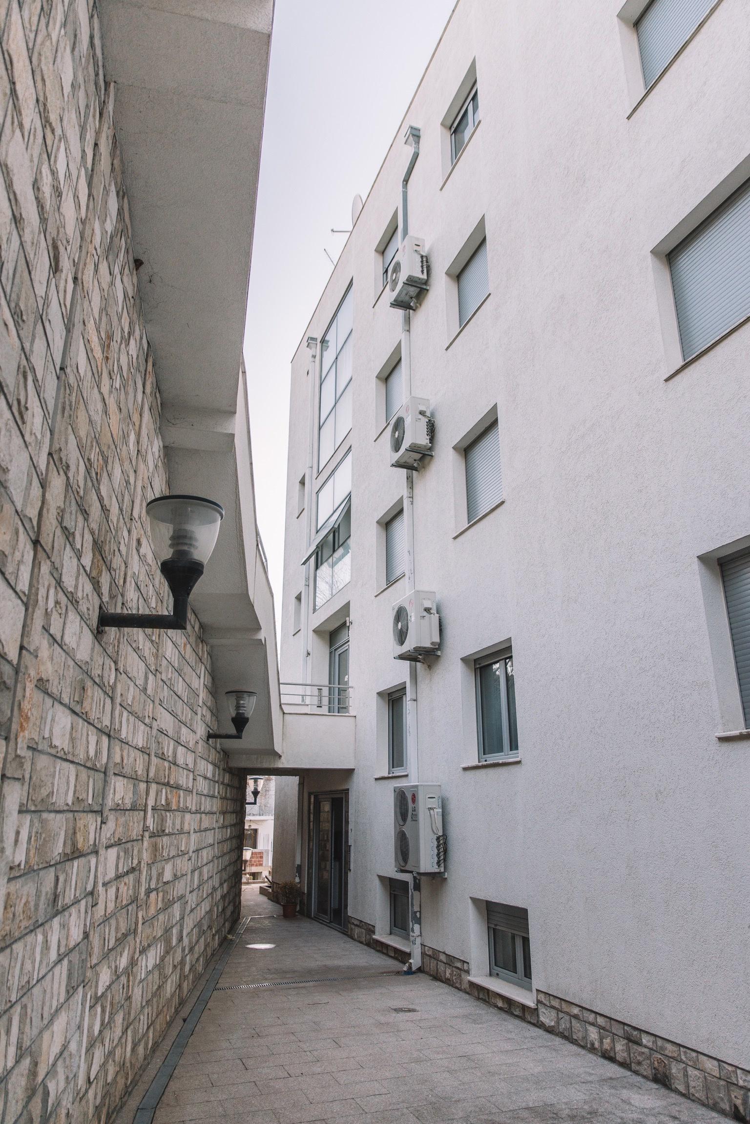 Četvorosoban-stan-115-m--+-250-m--terasa---Ulcinj--Pinješ-