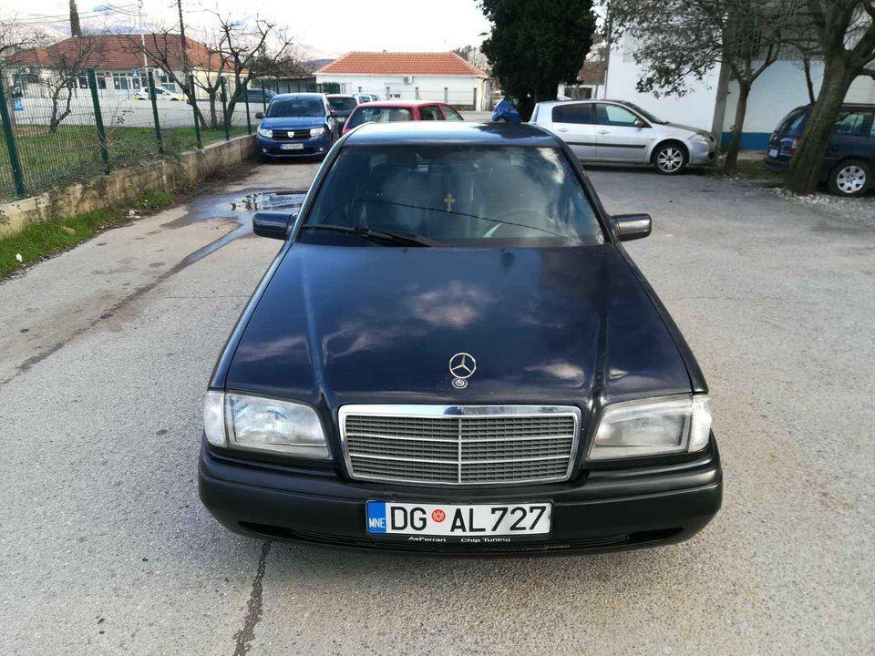 MERCEDES-1-8-BENZIN-PLIN-UPISAN-U-SABRACAJNU-GOD-95-AUTO-OCU