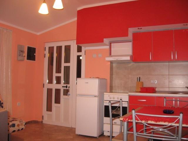 Apartmani-i-sobe-Bar-Susanj