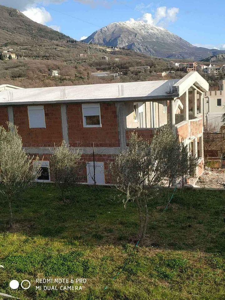 BAR-CRNA-GOR-PRODAJEM-KUĆU-260KVADRATA