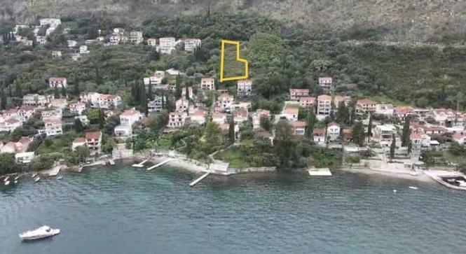 Prodajem Građevinsko Zemljište,Herceg Novi- Njivice