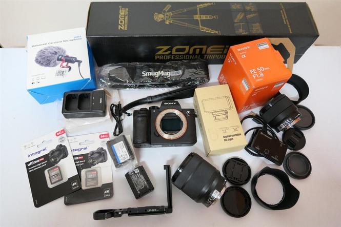 SONY Alpha A7R III Digital 4K Camera ILCE7RM3 