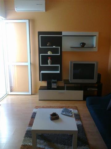 Stan za ljetovanje 70m2 u Bar