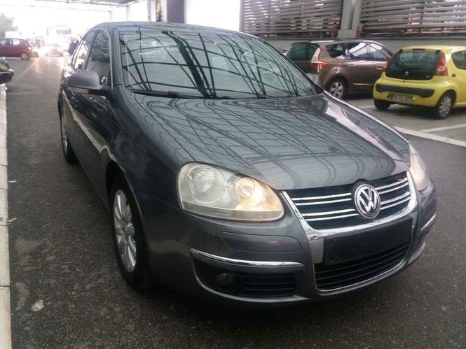 Vise vozila u ponudi.Jetta 2007.Passat 2007.Golf 5 plus 2008