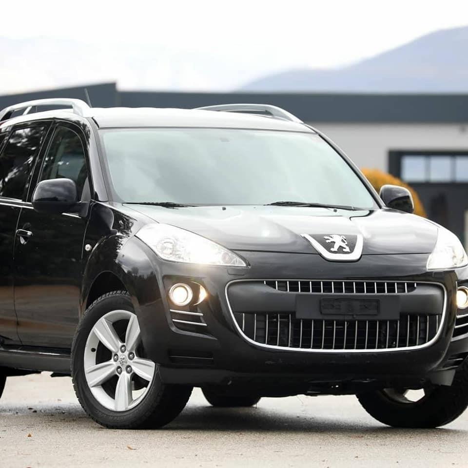 Peugeot-4007-Platinum-4x4-7sjedista