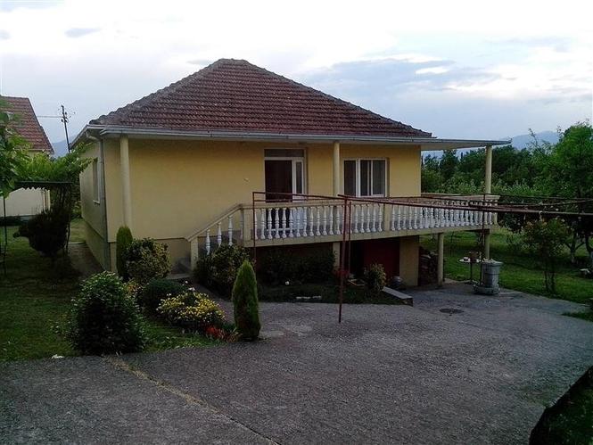 Kuca 90m2 sa imanjem Velje Brdo