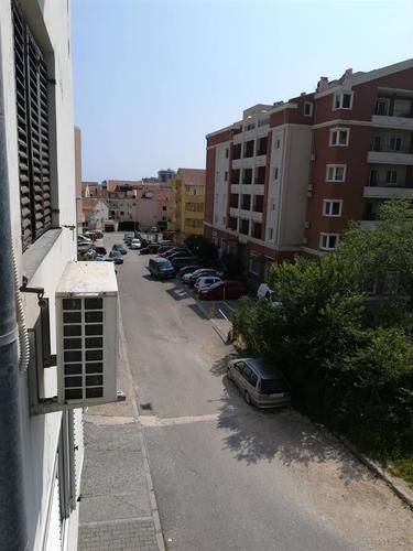 Veci jednosoban stan u Podkosljunu