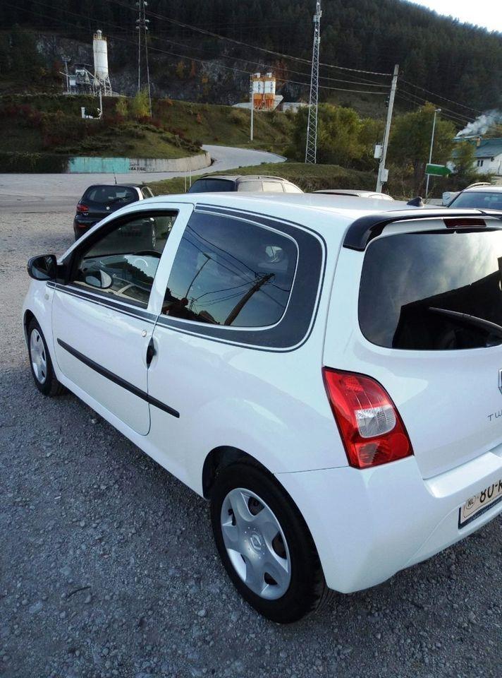 RENAULT-TWINGO-1-5dci-2011god
