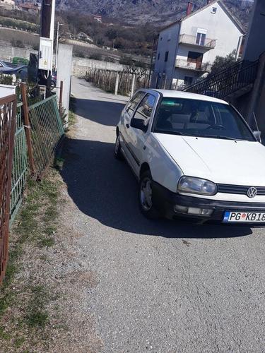Golf 3 1.9td 55 kw 96 god