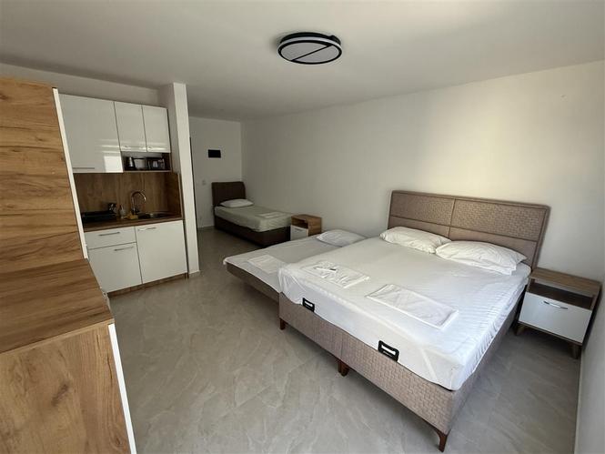 Izdavanje apartmana u Donjem Stoju