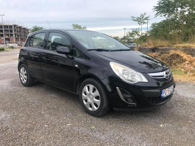 Opel corsa 1.2 automatic