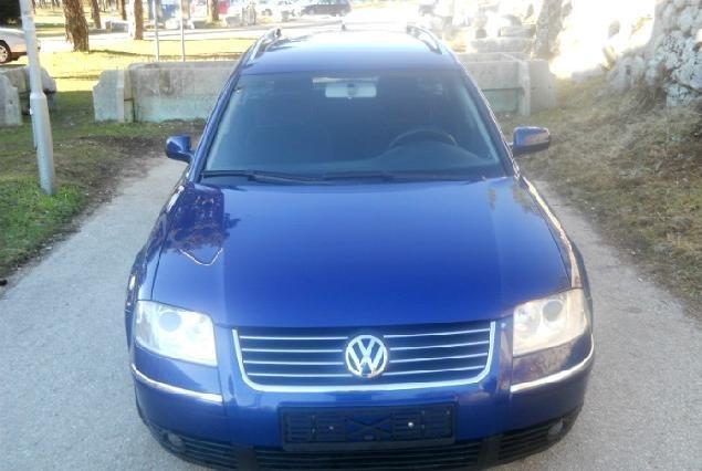 Volkswagen - Passat
