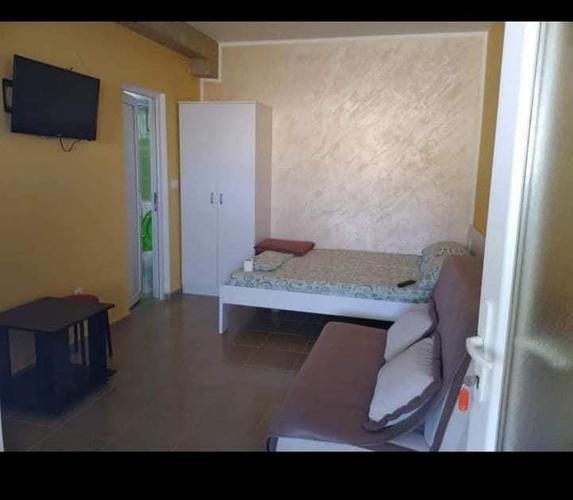 Stan.apartman. sutomore