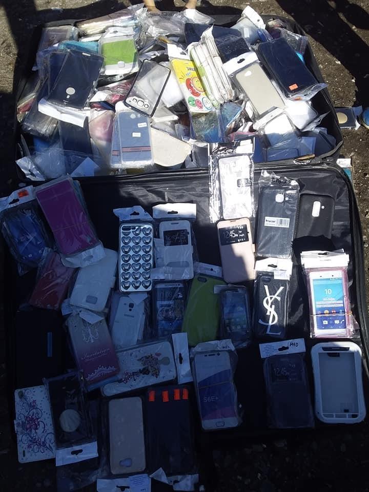 Prodaja-maska-za-svaki-telefon-ima-ih-preko-hiljadu-maska-sa