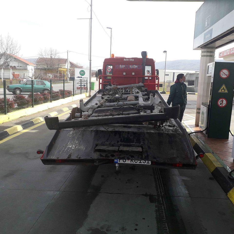 Auto-slep-Ivanovic-068036458-24H