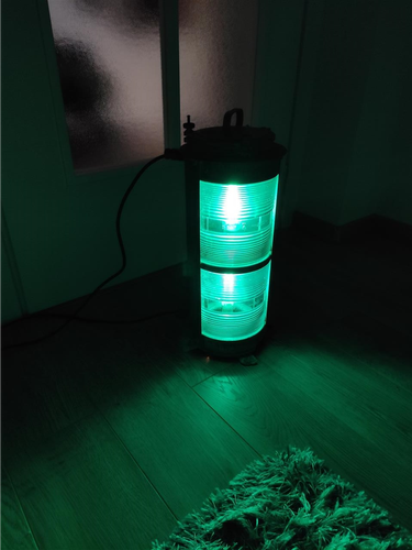 Brodska bronzana lampa