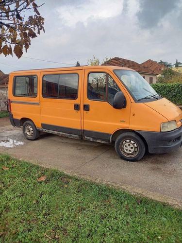 Putnički Peugeot boxer 2004 god 2.8HDI 
Mehanički ispravan o