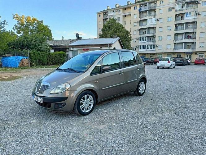 Lanca 1.9 JTD 85KW 2005 GOD