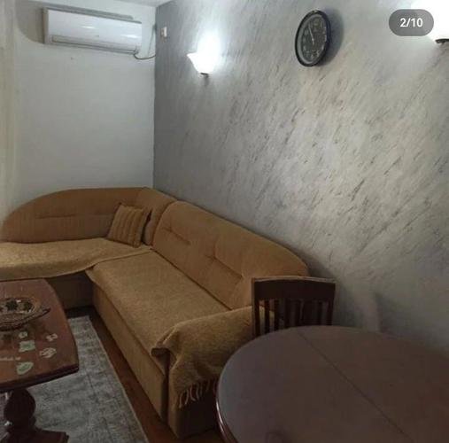 Izdaje se jednosoban stan na Dracu