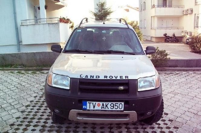 Land Rover Freelander -01