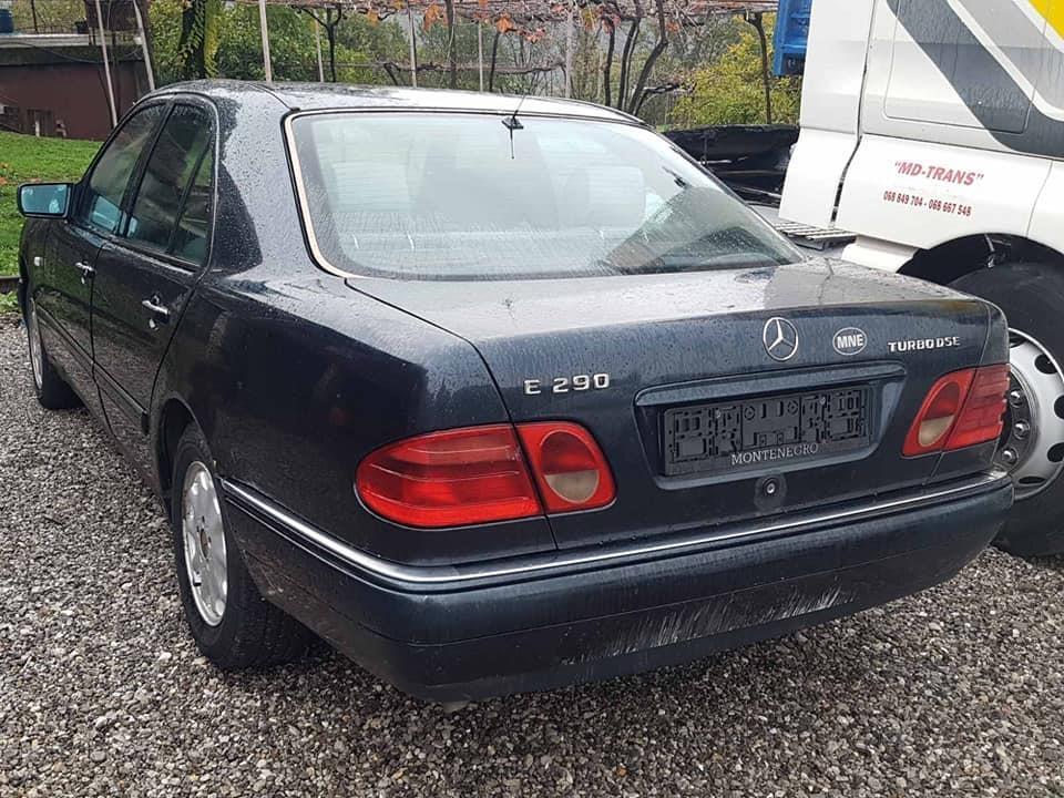 Mercedes