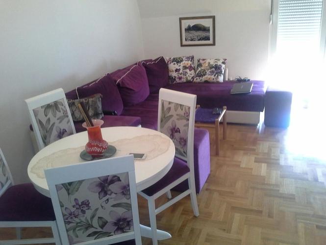 Prodajem jednosoban stan,43m2, Stari aerodrom