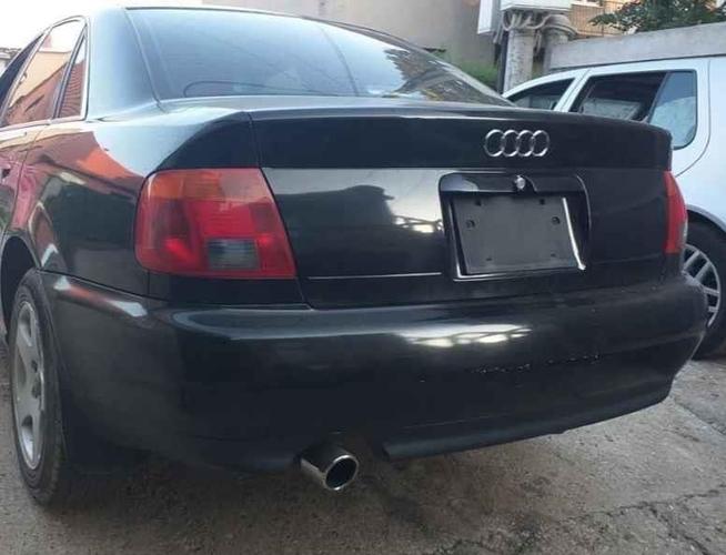 Djelovi Audi A4 b5