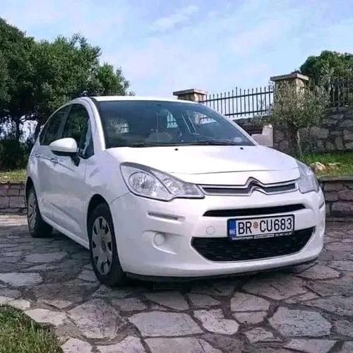 RENT.    -    A.     -    CAR